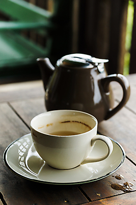 포토 JPG 해외이미지 커피 음료 휴식 사람없음 컵 카페 신선 시간 얼룩 도자기 맛 아침식사 컵받침 오브젝트 상쾌 아로마 에스프레소 점심식사 단절 카페인 해외202004 해외포토 식기 감정 컨셉 상점 식사 받침대 파일형식 이미지허브