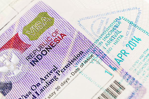 포토 JPG 해외이미지 여행 휴가 사람없음 여행객 공항 문서 보안 여권 신분 인도네시아 방문 우표 시민 고립 비자 신분증 전국 이민 세관 해외202004 해외포토 아시아 이동 교통시설 안전 사람 국민 증명서 파일형식 관세청 이미지허브