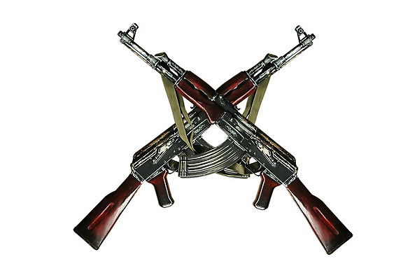 포토 JPG 해외이미지 1 길 무기 스포츠 백그라운드 불 경비 안전 사람없음 목재 갈색 금속 검은색 기계 총 흰색 경찰 목표 잡지 위험 무서움 오브젝트 싱글 군용 전쟁 보안 사냥 법 슛 치수 육군 병정 고립 공산주의 넘어짐 러시아인 소비에트 옛날 철강 해외202004 해외포토 자연요소 서양인 나무 직업 감정 컬러 컨셉 재료 모션 재질 군대 간행물 보호 파일형식 이미지허브