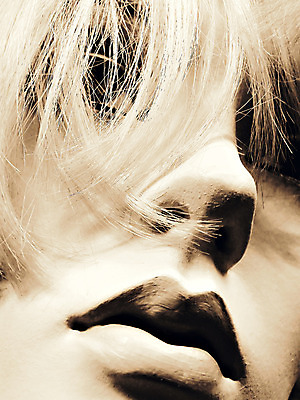 포토 JPG 해외이미지 백인 모델 여자 얼굴 인형 포즈 갈색머리 사람없음 청춘 금발 숫자 머리 화장품 수확 흰색 입 클래식 닫기 마네킹 플라스틱 피부 향수 오브젝트 피부관리 복고 거짓 그런지 옛날 유아독존 스타일 해외202004 해외포토 서양인 문자 헤어스타일 컬러 컨셉 농업 모션 재질 사람 신체부위 뷰티 파일형식 이미지허브