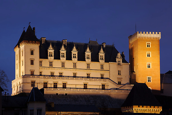 포토 JPG 해외이미지 건축물 건축양식 풍경 사람없음 야외 빛 마을 프랑스 도시 야간 파리_프랑스 해외202004 해외포토 자연요소 건축 유럽 파일형식 이미지허브