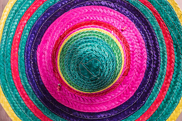 포토 JPG 해외이미지 전통 남자 음악 백그라운드 멕시코 바닥 프레임 사람없음 목재 가로 세로 컬러풀 장난감 우주 축제 줄무늬 카펫 기타 직물 담요 밀짚 짜임 마요네즈 솜브레로 가면무도회 멀티 전국 지그재그 스타일 카피스페이스 해외202004 해외포토 나무 모자_잡화 컬러 북아메리카 무늬 재료 현악기 문화예술 사람 공백 소스_음식 짚 전통의상 무도회 파일형식 이미지허브