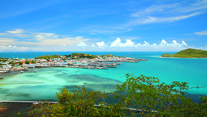 포토 JPG 해외이미지 구름 모래 파도 바다 섬 여행 백그라운드 태국 자연 하늘 휴가 산 파노라마 풍경 사람없음 초록색 물 파란색 여행객 마을 바위 만 돼지 어장 석호 터키석 파라다이스 수평선 해외202004 해외포토 자연요소 아시아 컬러 포유류 촬영기법 사람 돌_바위 보석 생태계 파일형식 이미지허브