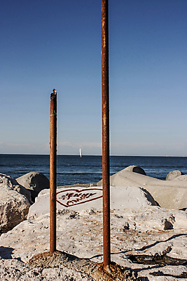 포토 JPG 해외이미지 바다 자연 리조트 풍경 사람없음 항구 이탈리아 보트 그래피티 댐 잠수함 베네치아 암초 봉 포트 수평선 해외202004 해외포토 공공시설 유럽 배_교통 교통시설 낙서 그림 생태계 파일형식 이미지허브