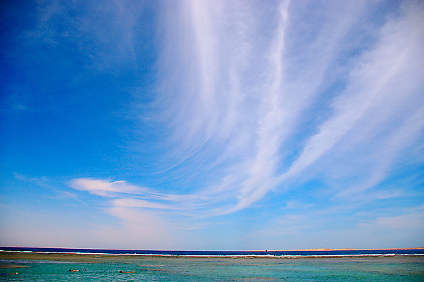 포토 JPG 해외이미지 디자인 선 파도 바다 백그라운드 일러스트 상상 벽지 하늘 추상 미술 풍경 사람없음 그래픽 물 빛 컴퓨터 디지털 검은색 페인트 안개 덮개 달 신용카드 야간 저녁 달빛 그림 질감 만들기 공상 종료 발생 환상 해외202004 해외포토 자연요소 컬러 컨셉 무늬 모션 날씨 문화예술 금융 전자제품 뚜껑 파일형식 이미지허브