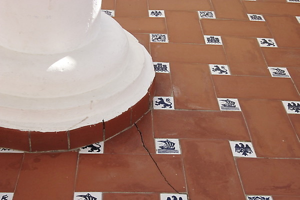 포토 JPG 해외이미지 디자인 건축양식 표면 바닥 아파트 주택 실내 사람없음 야외 내부 장식 방 바위 흰색 기둥 도자기 고급 타일 질감 대리석 해외202004 해외포토 건축 컬러 컨셉 재료 건물 돌_바위 파일형식 이미지허브