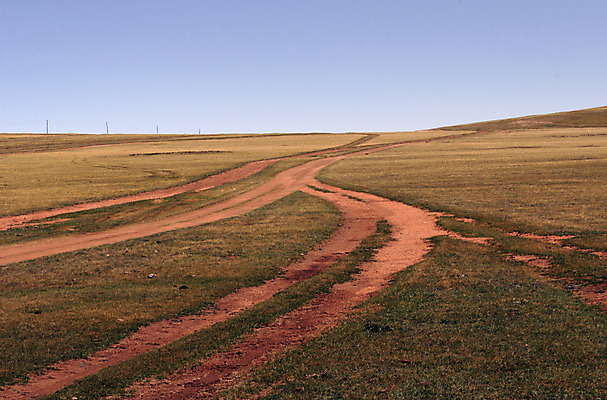 포토 JPG 해외이미지 도로 포크 십자가 건조 풍경 사람없음 사막 교차로 버리기 무한 스텝 평야 수평선 해외202004 해외포토 식기 길 교통시설 모션 자연 파일형식 이미지허브