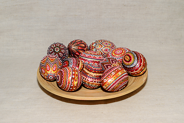 포토 JPG 해외이미지 전통 디자인 계절 분홍색 백그라운드 패턴 자연 휴가 부활절 기념 프레임 미술 여러명 취미 사람없음 목재 장식 빨간색 초록색 파란색 컬러풀 바구니 계란 축제 페인트 봄 수확 흰색 축하 그룹 공예 전시회 복고 기념품 공평 내추럴 아라베스크 옛날 파스텔톤 핸드메이드 해외202004 해외포토 나무 기념일 컬러 다수 컨셉 무늬 농업 재료 문화예술 사람 알 전시 오브젝트 생태계 파일형식 이미지허브