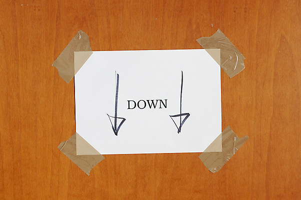 포토 JPG 해외이미지 선 벽 컨셉 지도 데이트 텍스트 통신 관계 친절 프레임 발렌타인데이 매달리기 그림자 사랑 사람없음 목재 빨간색 세로 파란색 하트 메시지 압정 유혹 편지 알림 오브젝트 사인 열정 초대 코르크 부름 공지사항 노끈 그런지 해외202004 해외포토 모양 나무 감정 줄 컬러 재료 모션 데이이벤트 사무용품 파일형식 이미지허브