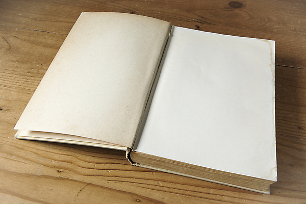 포토 JPG 해외이미지 사람없음 목재 책 노란색 공백 골동품 페이지 옛날 해외202004 해외포토 나무 컬러 재료 파일형식 이미지허브