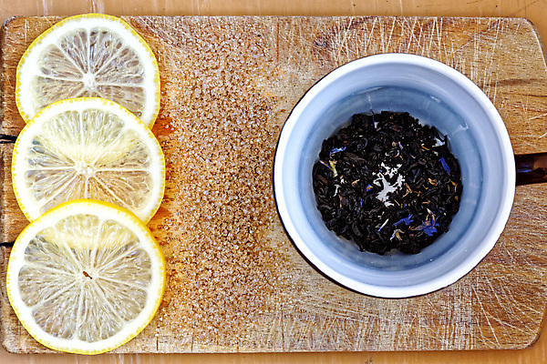 포토 JPG 해외이미지 음료 음식 조각 백그라운드 재료 유리 귤 건강 사람없음 목재 컵 초록색 갈색 노란색 시골 신선 달콤 설탕 레몬 허브 향신료 유기농 내추럴 해외202004 해외포토 나무 식물 식기 웰빙 컬러 과일 재질 맛 향미료 파일형식 이미지허브