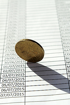 포토 JPG 해외이미지 돈 비즈니스 성공 아이디어 사람없음 금융 경제 달러 유로 절약 시장 투자 수익 회계 세금 수입 비용 해외202004 해외포토 컨셉 재산 파일형식 이미지허브