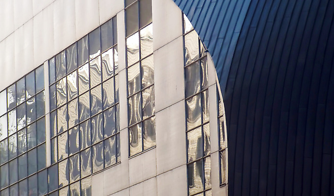 포토 JPG 해외이미지 외관 벽 건축양식 창문 지붕 핀란드 사람없음 건물 반사 직진 헬싱키 해외202004 해외포토 건축물 건축 북유럽 파일형식 이미지허브