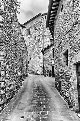 포토 JPG 해외이미지 나무 외관 유럽 문화 벽 건축양식 자연 거리 사람 풍경 사람없음 야외 건물 성당 교회 여행객 마을 탑 이탈리아 금지 바위 도시 역사 작음 언덕 오르기 타운 단계 옛날 해외202004 해외포토 식물 건축물 건축 나라 종교건축 모션 돌_바위 크기 생태계 파일형식 이미지허브