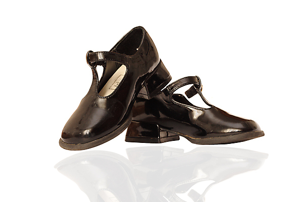 포토 JPG 해외이미지 어린이 신발 사람없음 여름 검은색 흰색 아기 샌들 잠금 걸음마 고립 해외202004 해외포토 계절 컬러 모션 사람 보안 파일형식 이미지허브