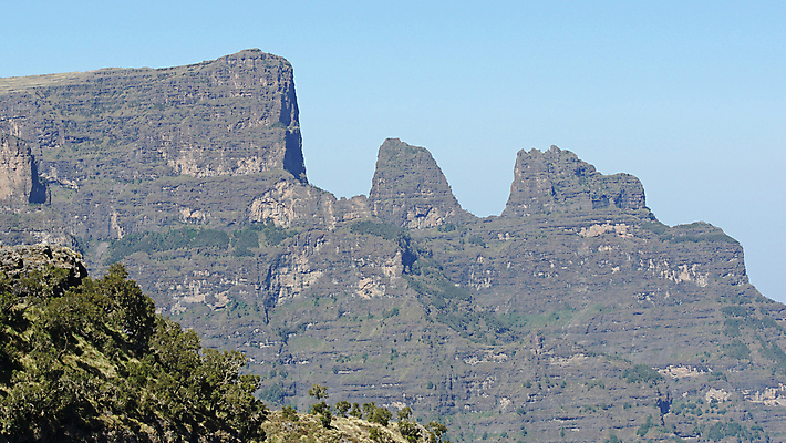 포토 JPG 해외이미지 식물 여행 아프리카 자연 산 파노라마 국립공원 풍경 사람없음 야외 암초 에티오피아 산맥 해외202004 해외포토 공원 나라 촬영기법 생태계 파일형식 이미지허브