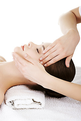 포토 JPG 해외이미지 백인 라이프스타일 손 여자 행복 얼굴 휴식 스트레스 갈색머리 건강 한명 사람 성인 치료 수건 약 머리 유행 상점 스파 화목 화장품 기쁨 마사지 고급 소중 피부관리 휴양지 테라피 거짓말 돌봄 압력 해외202004 해외포토 서양인 1 헤어스타일 감정 컨셉 의학 모션 생활 신체부위 위생용품 뷰티 장소 파일형식 이미지허브