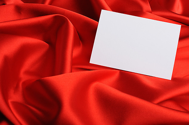 포토 JPG 해외이미지 디자인 종이 분홍색 백그라운드 컨셉 크리스마스 패턴 추상 휴가 프레임 발렌타인데이 선물 사랑 사람없음 장식 빨간색 빛 우주 쪽지 공백 흰색 축하 직물 신용카드 메시지 고급 매끈함 실크 질감 웨이브 넘어짐 해외202004 해외포토 기념일 감정 컬러 무늬 모션 데이이벤트 금융 감각 파일형식 이미지허브