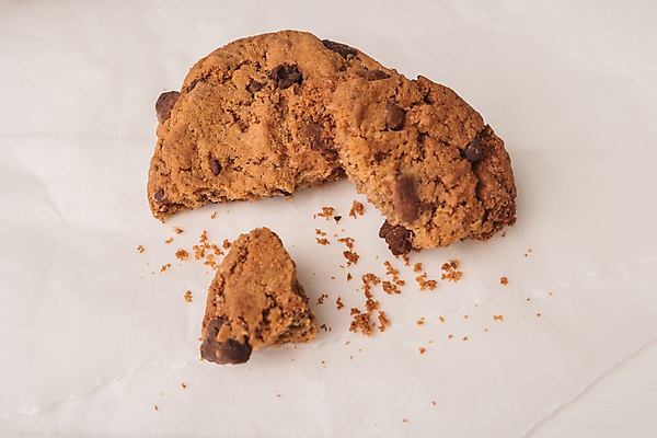 포토 JPG 해외이미지 전통 라이프스타일 리본 음료 음식 백그라운드 크리스마스 유리 탁자 아침 디저트 사람없음 목재 컵 가로 산타클로스 쌓기 쿠키 우주 초콜릿 침묵 빵집 우유 수확 시골 신선 닫기 달콤 아침식사 설탕 굽기 복고 밀짚 흙더미 단백질 핸드메이드 해외202004 해외포토 주간 나무 식기 기념일 가구 농업 재료 모션 재질 유제품 생활 상점 식사 소리 흙 맛 짚 구이 영양소 파일형식 더미 이미지허브