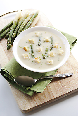 포토 JPG 해외이미지 식물 전통 접시 음식 백그라운드 다이어트 채소 주택 따뜻함 건강 요리 사람없음 초록색 빛 크래커 주방 식당 식사 저녁식사 봄 흰색 신선 뜨거움 고명 사발 맛 수프 수증기 먹기 크림 만족 유기농 냅킨 아스파라거스 후추 점심식사 채식주의자 크루통 핸드메이드 해외202004 해외포토 식기 웰빙 계절 감정 빵 컬러 컨셉 모션 건물 쿠키 상점 사기그릇 향신료 채식 파일형식 이미지허브