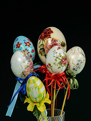 포토 JPG 해외이미지 식물 전통 계절 꽃 종교 음식 분홍색 백그라운드 꽃무늬 일러스트 자연 유리 탁자 휴가 부활절 사람없음 장식 초록색 파란색 컬러풀 계란 축제 페인트 봄 벚꽃 흰색 축하 4월 심볼 그림 수공예 내추럴 고립 핸드메이드 해외202004 해외포토 기념일 컬러 가구 컨셉 무늬 재질 알 날짜 공예 생태계 파일형식 이미지허브