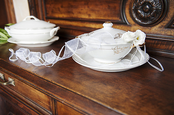 포토 JPG 해외이미지 디자인 커플 드레스 여자 꽃 결혼 호텔 휴식 주택 실내 사랑 소녀 성인 사람없음 내부 장식 수건 침실 방 흰색 침대 축하 구부린 백조 해외202004 해외포토 식물 옷 감정 어린이 컬러 가구 컨셉 관계 모션 조류 숙소 사람 이벤트 건물 위생용품 파일형식 이미지허브