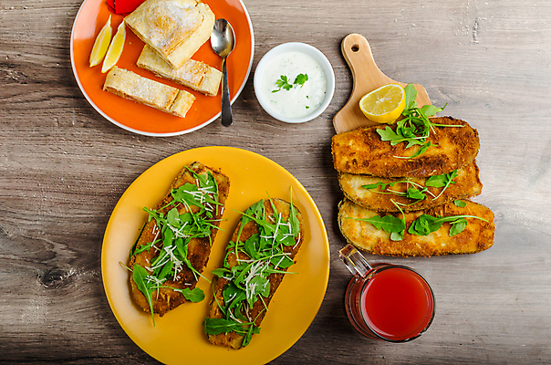 포토 JPG 해외이미지 전통 접시 음식 빵 백그라운드 토마토 채소 가지 치즈 샌드위치 건강 마늘 요리 사람없음 빨간색 식당 검은색 식사 저녁식사 펼침 샐러드 튀김 흰색 맛 굽기 지중해 올리브 후추 점심식사 루꼴라 블루치즈 빵가루 채식주의자 타파스 핸드메이드 비건 해외202004 해외포토 식기 열매 바다 컬러 컨셉 모션 유제품 상점 애피타이저 구이 향신료 채식 파일형식 이미지허브