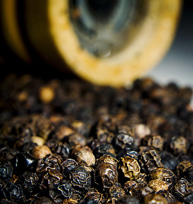 포토 JPG 해외이미지 음식 백그라운드 재료 건조 건강 씨앗 사람없음 갈색 검은색 신선 뜨거움 양념 조미료 그룹 맛 향신료 유기농 매움 날것 아로마 향 후추 내추럴 해외202004 해외포토 식물 웰빙 컬러 컨셉 향미료 파일형식 이미지허브