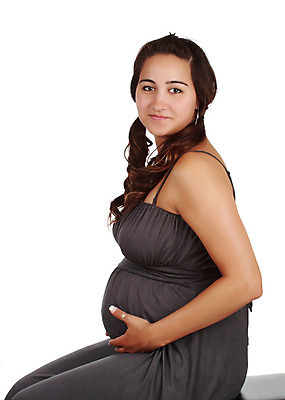 포토 JPG 해외이미지 여자 가족 엄마 한명 사람 임산부 임신 예측 해외202004 해외포토 1 컨셉 관계 파일형식 이미지허브