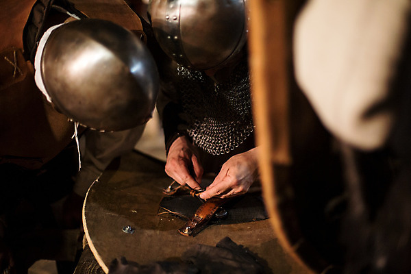포토 JPG 해외이미지 남자 밧줄 백그라운드 패턴 화살 골격 사람 사람없음 목재 그래픽 머리 금속 골동품 흰색 죽음 중세 역사 치아 보호 헬멧 철 척추 질감 군용 보안 철사 방패 전사 바비큐립 갑옷 재단 가면무도회 고립 궤 옛날 철강 해외202004 해외포토 나무 줄 컬러 컨셉 무늬 재료 재질 뼈 군대 안전 신체부위 소화기관 보호장비 바비큐 무도회 파일형식 이미지허브