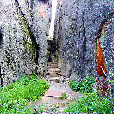 포토 JPG 해외이미지 식물 공원 길 호수 여행 자국 자연 산 풍경 사람없음 야외 환경 검은색 미국 하이킹 바위 황무지 숲 위험 오솔길 언덕 좁은 장면 지역 서식지 남쪽 내추럴 생태학 얇은 지질학 해외202004 해외포토 공공시설 교육 컬러 컨셉 북아메리카 레저 돌_바위 방향 생태계 파일형식 이미지허브