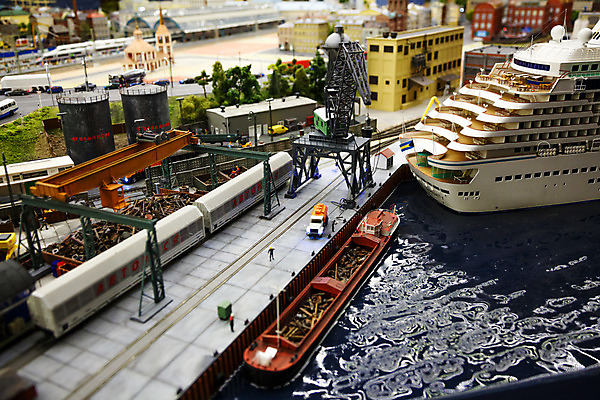 포토 JPG 해외이미지 사람없음 강 장난감 미니어처 도시 오브젝트 해외202004 해외포토 모형 파일형식 이미지허브