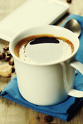 포토 JPG 해외이미지 커피 인터넷 비즈니스 통신 탁자 설계 세포 직장 사람없음 목재 컵 스마트폰 핸드폰 컴퓨터 사무실 알약 우주 스크린 검은색 쪽지 웹 공백 터치 흰색 업무 뜨거움 메시지 뉴스 아침식사 정상 무선전화기 스마트 책상 보여주기 뉴스레터 멀티미디어 패드 어려움 해외202004 해외포토 나무 템플릿 식기 음료 컬러 가구 컨셉 회사 재료 모션 전자제품 스마트기기 약 식사 작업 전화기 파일형식 이미지허브