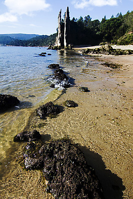 포토 JPG 해외이미지 구름 유럽 모래 파도 바다 여행 자연 휴가 풍경 사람없음 야외 물 파란색 평화 맑음 만 포르투갈 내추럴 해외202004 해외포토 자연요소 나라 컬러 컨셉 날씨 생태계 파일형식 이미지허브