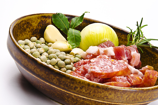 포토 JPG 해외이미지 식물 접시 음식 조각 백그라운드 겨울 다이어트 채소 자연 양파 감자 따뜻함 건강 마늘 육류 요리 사람없음 초록색 주방 식당 정원 식사 저녁식사 당근 소고기 흰색 신선 뜨거움 사발 달콤 수프 냄비 먹기 올리브 완두콩 향 로즈메리 고립 핸드메이드 해외202004 해외포토 식기 계절 열매 컬러 식재료 모션 콩 뿌리채소 상점 사기그릇 맛 솥 허브 생태계 파일형식 이미지허브