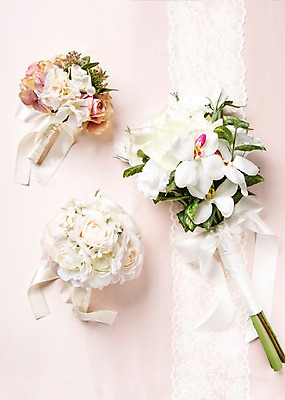 포토 JPG 스튜디오촬영 꽃 부케 결혼 실내 사람없음 결혼소품 파스텔톤 국내포토 레이스천 식물 컬러 꽃다발 이벤트 내부 직물 오브젝트 파일형식