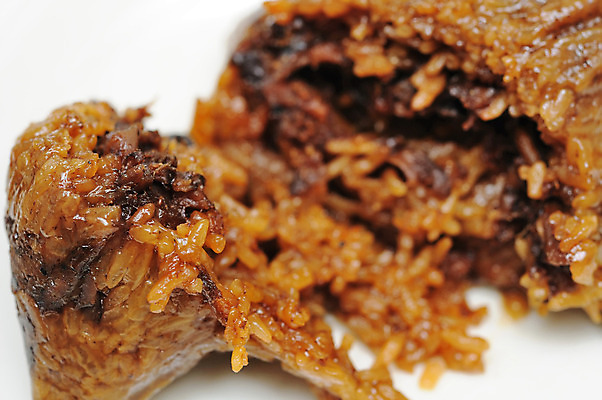 포토 JPG 해외이미지 전통 접시 문화 음료 음식 백그라운드 컨셉 밥 육류 돼지고기 요리 동양인 사람없음 갈색 식당 식사 중국 덮개 닫기 먹기 질감 지역 점심식사 거짓 채식주의자 해외202004 해외포토 식기 아시아 컬러 식재료 모션 인종 상점 뚜껑 채식 파일형식 이미지허브