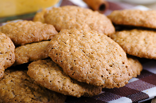 포토 JPG 해외이미지 음식 백그라운드 호박 디저트 사람없음 목재 갈색 쌓기 쿠키 케이크 초콜릿 어둠 침묵 할로윈 흰색 시골 대접 신선 닫기 달콤 맛 아침식사 저녁 설탕 굽기 냅킨 칼로리 고립 부스러기 시나몬 해로움 핸드메이드 해외202004 해외포토 나무 컬러 컨셉 채소 재료 모션 식사 소리 야간 구이 파일형식 이미지허브