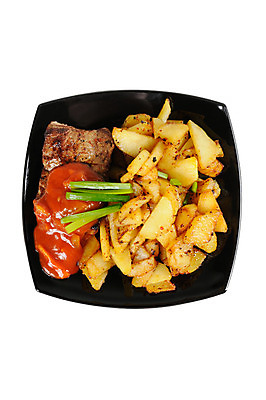 포토 JPG 해외이미지 접시 음식 감자 육류 스테이크 사람없음 식사 저녁식사 소고기 튀김 그릴 바비큐 케첩 준비 프랑스어 등심 해외202004 해외포토 문자 식기 채소 식재료 주방용품 서양음식 소스_음식 파일형식 이미지허브