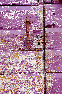 포토 JPG 해외이미지 디자인 백그라운드 패턴 건축양식 표면 열쇠 추상 출입구 주택 손잡이 사람없음 목재 장식 갈색 문 금속 보라색 페인트 수확 골동품 오픈 그리기 널 파편 질감 복고 잠금 열쇠구멍 내추럴 그런지 옛날 진짜 스타일 해외202004 해외포토 나무 건축 컬러 무늬 농업 재료 모션 재질 건물 보안 파일형식 이미지허브