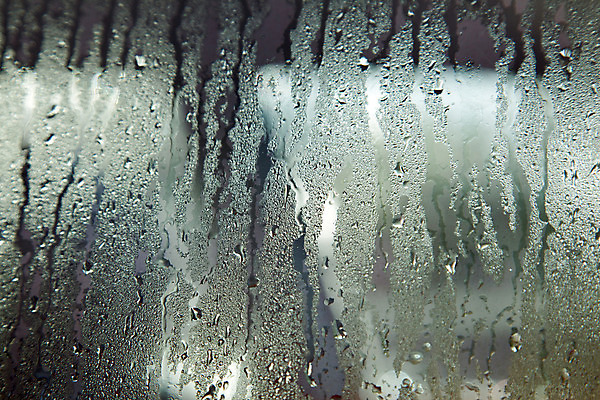 포토 JPG 해외이미지 여행 백그라운드 창문 자연 유리 표면 추상 전등 따뜻함 사람없음 야외 장식 물 컬러풀 갈색 평화 침묵 황혼 젖음 가을 물방울 신선 투명 액체 플랫 닫기 떨어짐 저녁 작음 빗방울 묘사 질감 폭풍 블러 샤워실 우울감 해외202004 해외포토 자연요소 계절 감정 컬러 컨셉 무늬 모션 재질 날씨 조명 소리 일몰 비_날씨 야간 크기 생태계 샤워시설 파일형식 이미지허브