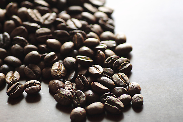 포토 JPG 해외이미지 커피 음료 음식 백그라운드 패턴 재료 콩 씨앗 사람없음 갈색 검은색 어둠 카페 신선 양념 닫기 맛 아침식사 굽기 질감 카푸치노 에스프레소 모카 카페인 해외202004 해외포토 식물 컬러 컨셉 무늬 모션 곡류 상점 식사 구이 파일형식 이미지허브