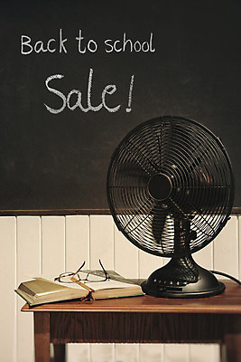 포토 JPG 해외이미지 파도 백그라운드 포장 교실 탁자 날리기 바람 주택 사람없음 책 사무실 달리기 금속 방 흰색 나사 부채 칼날 시원함 플라스틱 오브젝트 신학기 프로펠러 순환 철사 스위치 환풍기 구식 냉각기 타격 해외202004 해외포토 자연요소 교육 바다 컬러 가구 비즈니스 학교 모션 재질 날씨 건물 장비 공구 파일형식 이미지허브