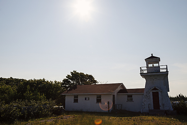 포토 JPG 해외이미지 여행 캐나다 건축양식 하늘 등대 사람없음 건물 태양 광선 흰색 옛날 해외202004 해외포토 자연요소 건축물 건축 컬러 북아메리카 파일형식 이미지허브