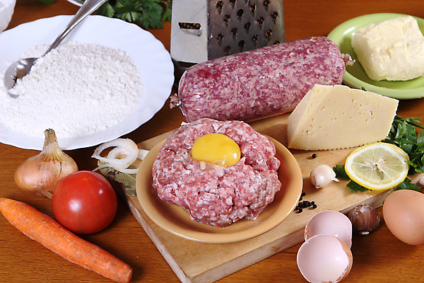 포토 JPG 해외이미지 접시 음식 다이어트 채소 재료 양파 치즈 파슬리 건강 마늘 육류 돼지고기 스테이크 사람없음 목재 빨간색 초록색 노란색 계란 숟가락 식사 당근 소고기 흰색 먹기 레몬 준비 날것 밀가루 부추 후추 노른자 단백질 숙성 절임 해외202004 해외포토 나무 식기 컬러 과일 식재료 모션 유제품 뿌리채소 서양음식 수저 알 가루 향신료 영양소 파일형식 이미지허브