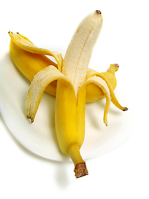 포토 JPG 해외이미지 식물 접시 음식 조각 백그라운드 곡선 과일 재료 디저트 바나나 건강 사람없음 빛 노란색 껍질 흰색 신선 우아함 달콤 맛 피부 열대과일 유기농 날것 건강식 내추럴 강렬 고립 숙성 해외202004 해외포토 식기 웰빙 선 컬러 컨셉 신체부위 파일형식 이미지허브