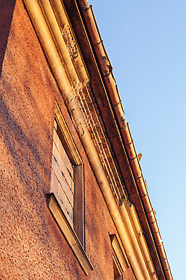 포토 JPG 해외이미지 외관 유럽 벽 오렌지 건축양식 창문 하늘 날씨 벽돌 주택 사람없음 건물 목재 빨간색 파란색 노란색 맑음 손상 수확 흰색 도시 신비 무서움 버리기 그런지 깨짐 봉인 썩음 옛날 파멸 해외202004 해외포토 나무 건축물 건축 감정 나라 컬러 컨셉 농업 과일 재료 모션 파일형식 소멸 이미지허브