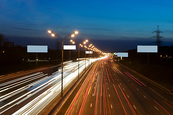 포토 JPG 해외이미지 도로 교통시설 모션 자동차 거리 사람없음 빛 도시풍경 어둠 운전 도시 고속도로 도심 야간 저녁 아스팔트 속도 장면 방법 자동 해외202004 해외포토 자연요소 길 육상교통 교통 풍경 시설 파일형식 이미지허브