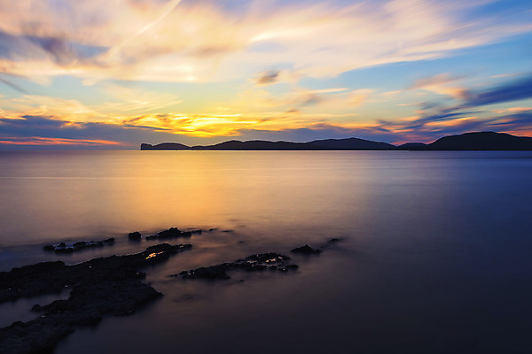 포토 JPG 해외이미지 구름 유럽 바다 여행 백그라운드 오렌지 자연 하늘 휴가 풍경 사람없음 물 여름 태양 반사 일출 황혼 일몰 이탈리아 저녁 실크 지중해 장면 장노출 수평선 해외202004 해외포토 자연요소 계절 나라 과일 촬영기법 노을 직물 야간 생태계 파일형식 이미지허브