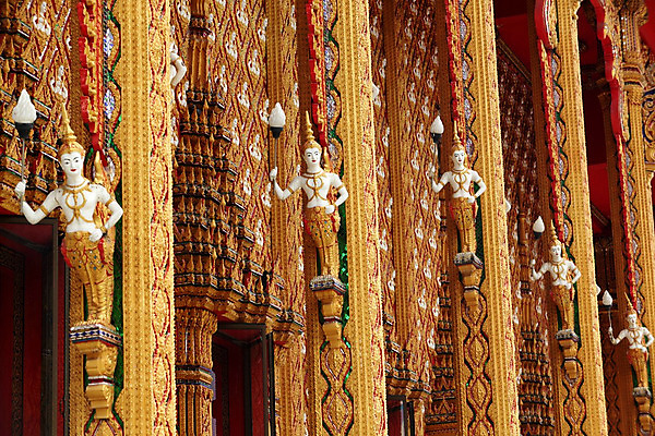 포토 JPG 해외이미지 동물 전통 외관 종교 문화 조각 여행 불교 건축양식 상상 태국 조류 미술 동양인 사람없음 장식 조각상 머리 여행객 궁전 사찰 황금 신화 청동 천국 수도원 이국적 전설 해외202004 해외포토 건축 아시아 고건축 종교건축 문화예술 사람 인종 신체부위 조형물 파일형식 이미지허브